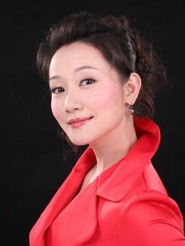 Rachael Varaporn（Fonthip Watcharatabodin飾演）