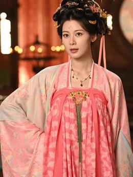 嚴馥之（趙昭儀飾演）