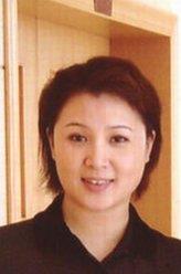 沈碧華（佘詩曼飾演）