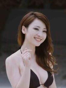 戴依依