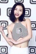 白青青