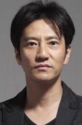 津田寬治