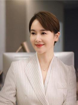 從蓉（左小青飾演）