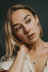 Simone