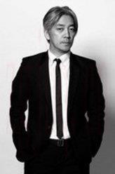坂本龍一