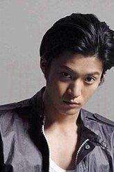 鄭室長（劉在明飾演）