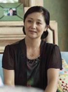何曼麗繼母