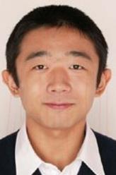 江成君