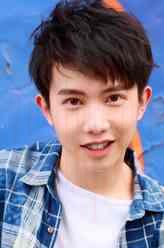 李俊豪
