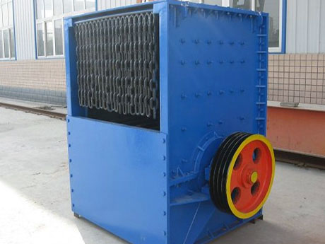 湖北省十堰市采石場(chǎng)年產(chǎn)300萬碎石制砂生產(chǎn)線工程案例